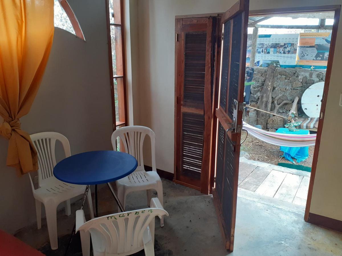 푸에르토아요라 Cozy Hosting Galapagos 아파트 외부 사진